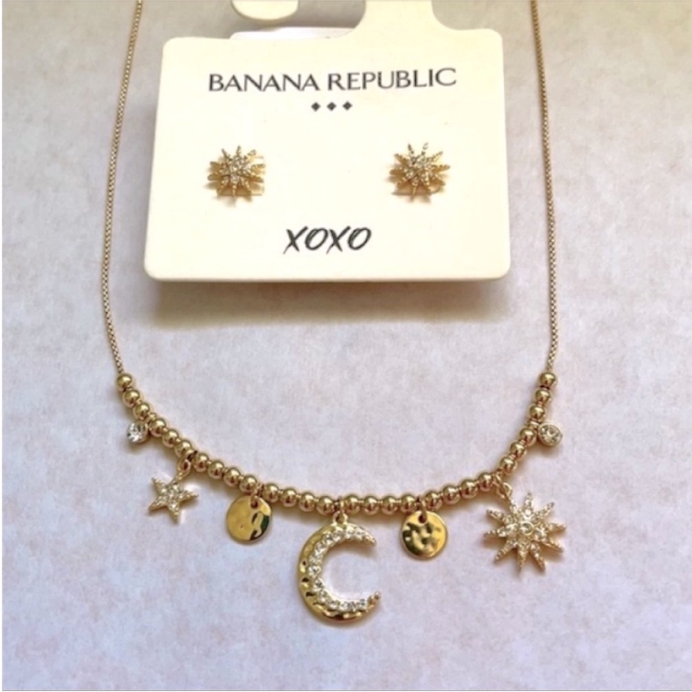 Necklace & earrings set